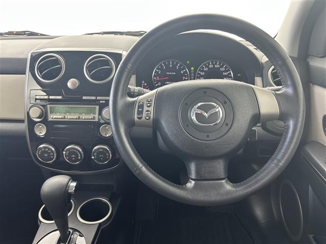 Mazda VERISA 2010 8239054-16