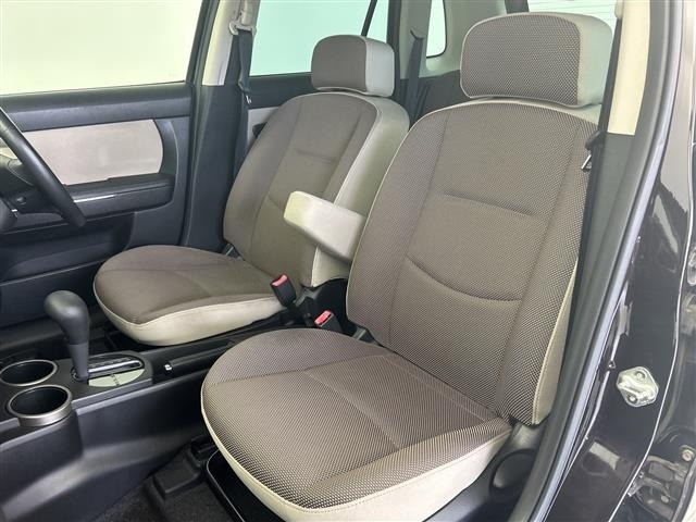 Mazda VERISA 2010 8239054-2