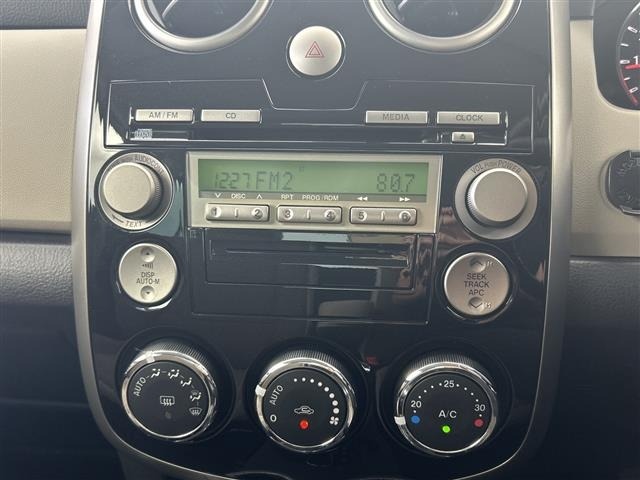 Mazda VERISA 2010 8239054-9