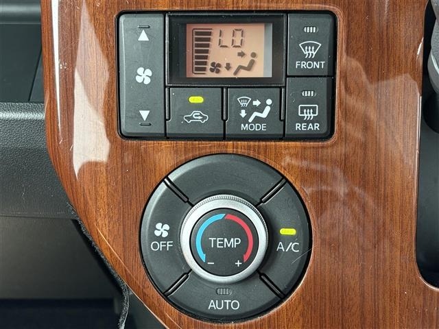 Daihatsu WAKE 2020 8243956-7
