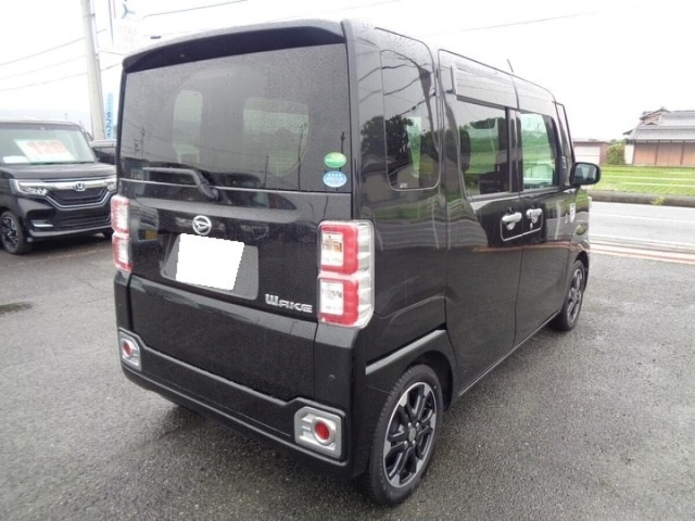 Daihatsu WAKE 2019 8243964-24