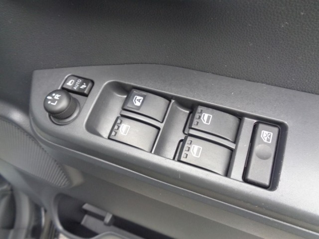 Daihatsu WAKE 2019 8243964-6