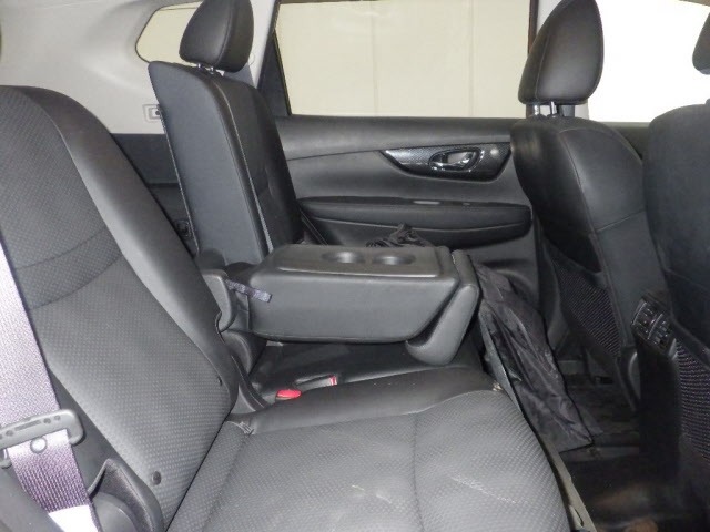 Nissan X-TRAIL 2018 8236906-8