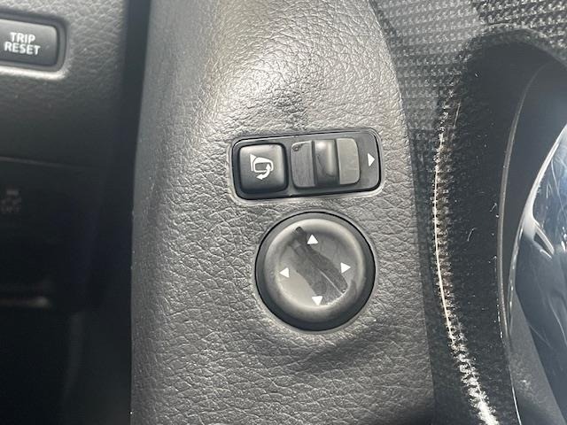 Nissan X-TRAIL 2014 8237007-4