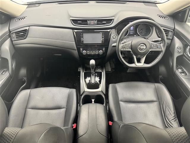 Nissan X-TRAIL 2018 8237087-12