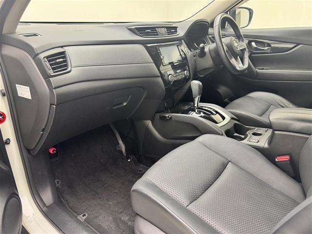 Nissan X-TRAIL 2018 8237087-23
