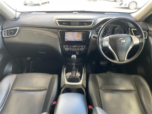 Nissan X-TRAIL 2015 8237125-14