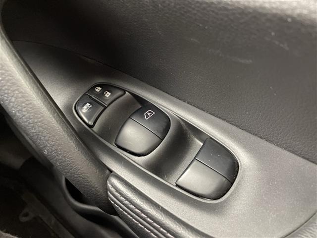 Nissan X-TRAIL 2017 8237137-20