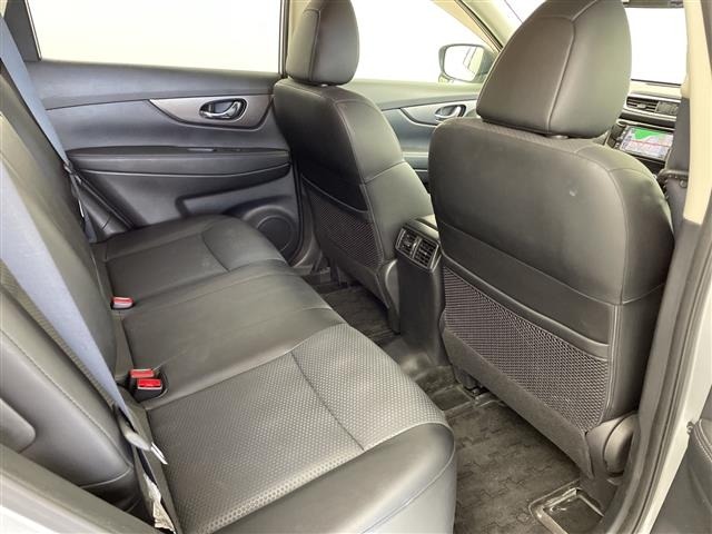 Nissan X-TRAIL 2017 8237137-6