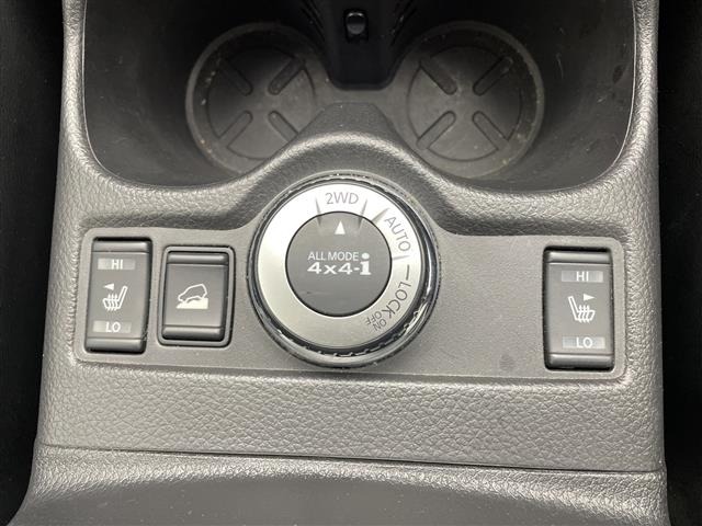 Nissan X-TRAIL 2017 8237137-7