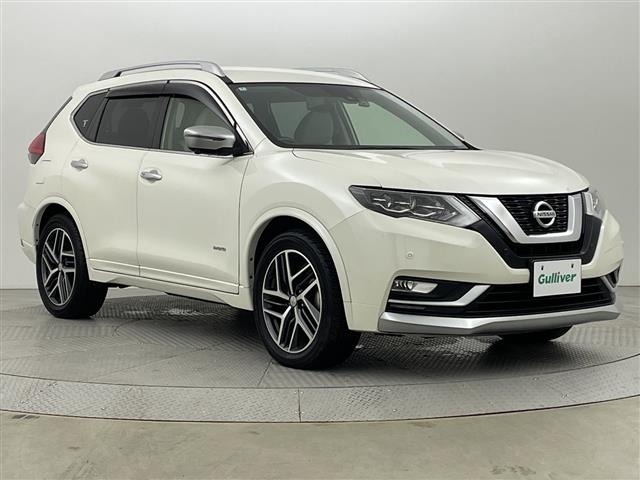 Nissan X-TRAIL 2017 8237138-0