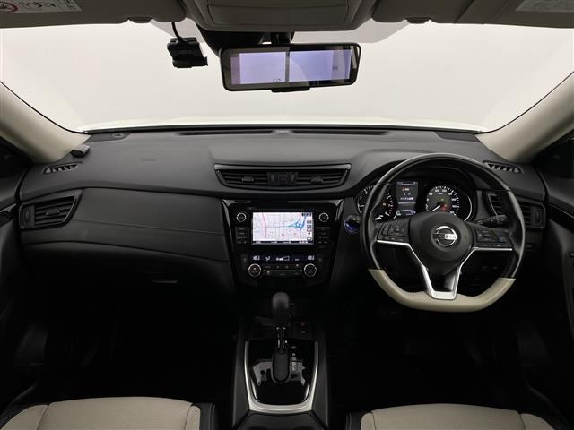Nissan X-TRAIL 2017 8237138-16