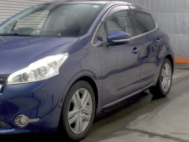 Peugeot 208 2013 8248246-4