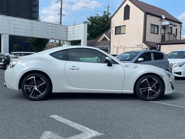 Toyota 86 2012 8253989-16