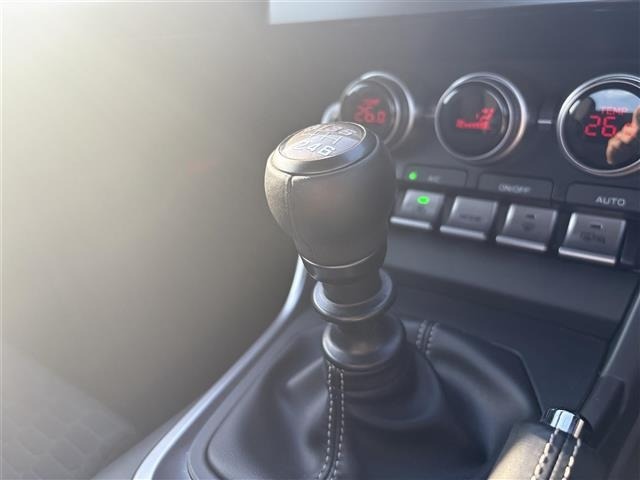 Toyota 86 2024 8254009-12