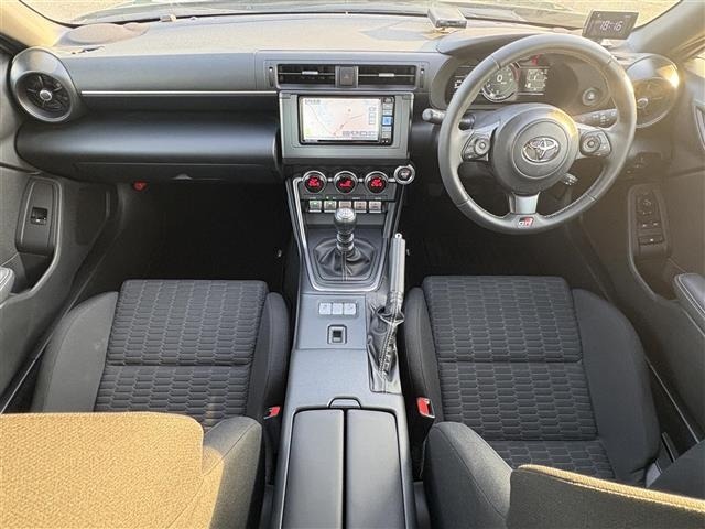 Toyota 86 2024 8254009-14