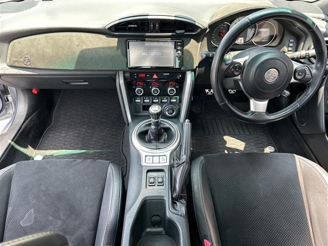 Toyota 86 2017 8254017-14