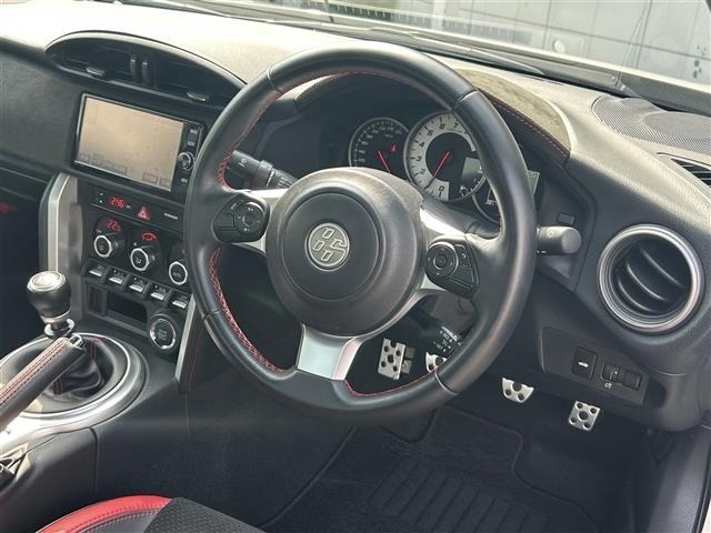 Toyota 86 2018 8254018-16