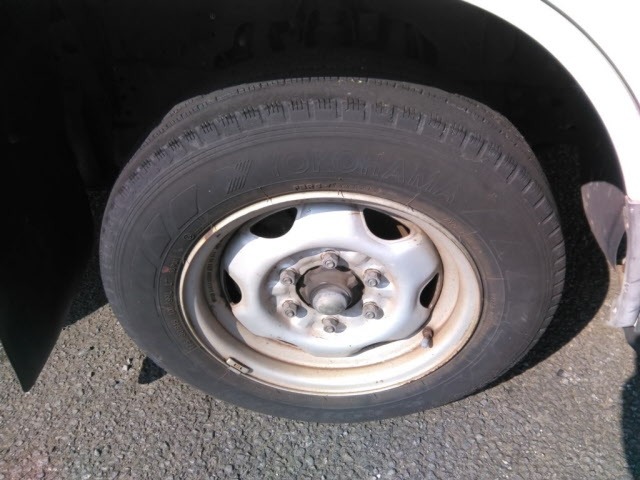 Nissan ATLAS 2004 8255556-9