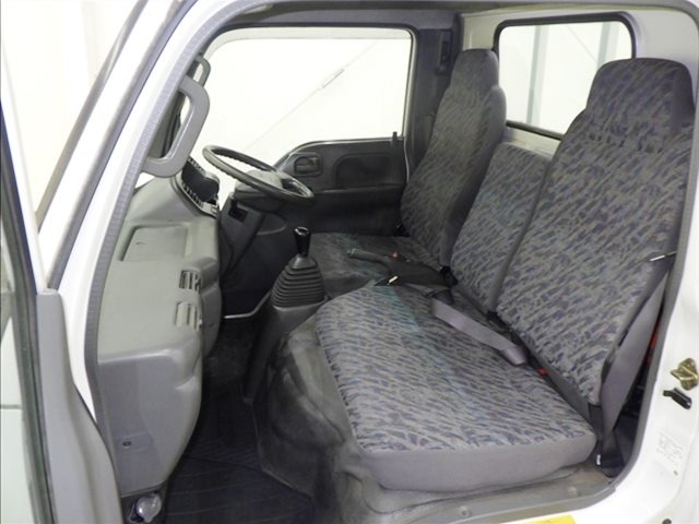 Nissan ATLAS 2004 8255563-8