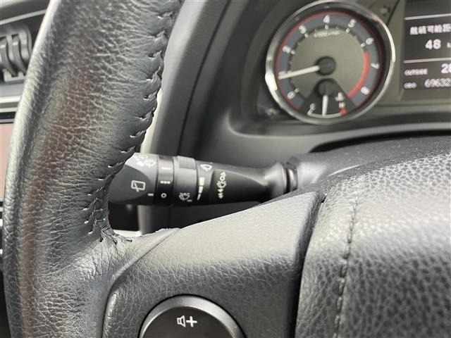 Toyota AURIS 2013 8252338-17