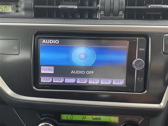 Toyota AURIS 2013 8252338-7