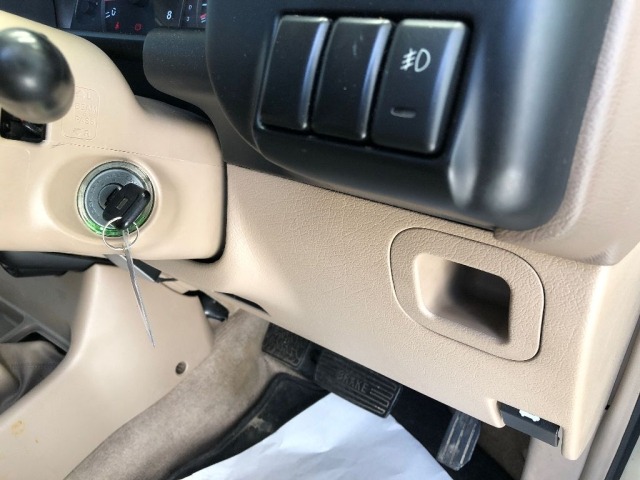Isuzu BIGHORN 2000 8256835-5