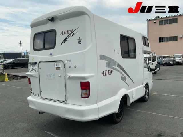 Mazda BONGO TRUCK 2004 8251119-6