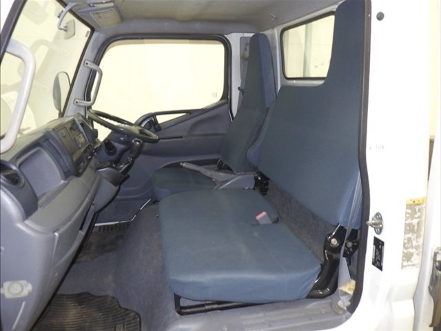 Mitsubishi CANTER 2015 8249740-8