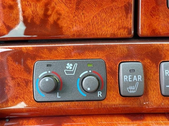 Toyota CELSIOR 2006 8248245-1