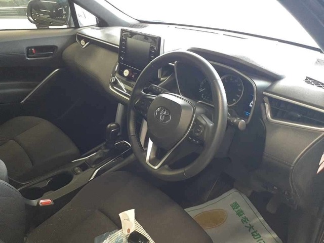 Toyota COROLLA CROSS 2023 8256472-9