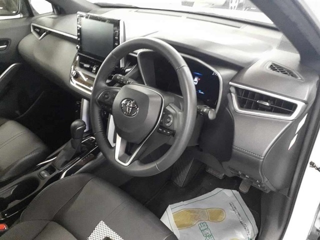 Toyota COROLLA CROSS 2022 8256481-9