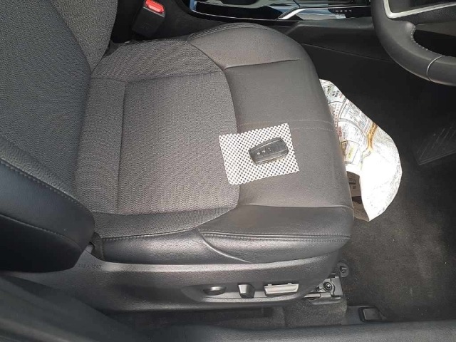 Toyota COROLLA CROSS 2023 8256489-10