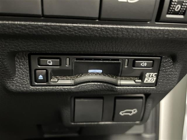 Toyota COROLLA CROSS 2024 8256742-22
