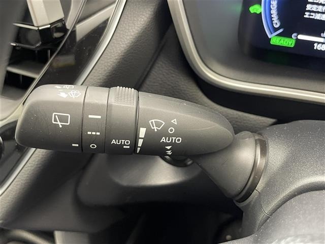 Toyota COROLLA CROSS 2024 8256742-9