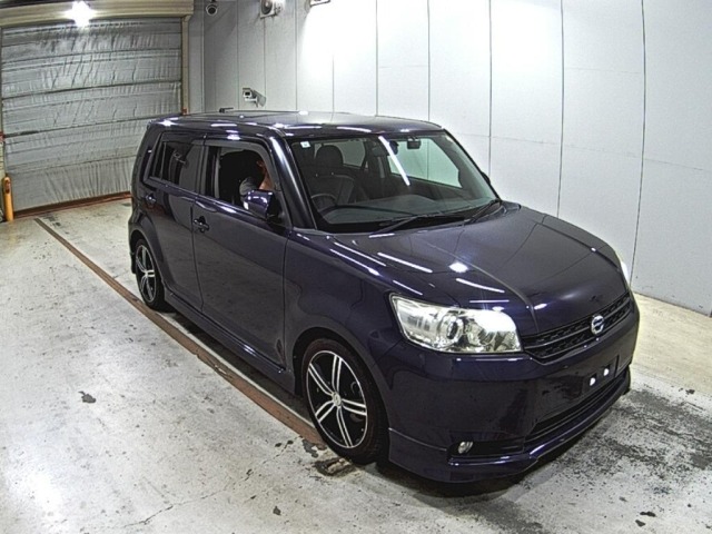 Toyota COROLLA RUMION 2011 8256991-0