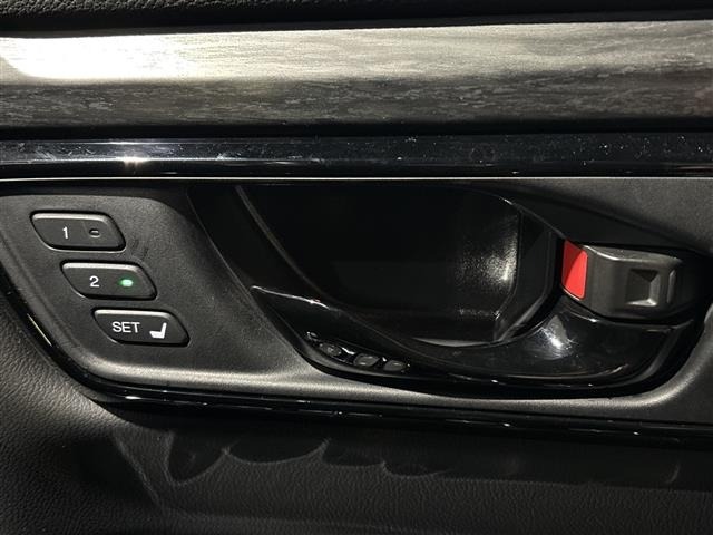 Honda CR-V 2022 8258006-11