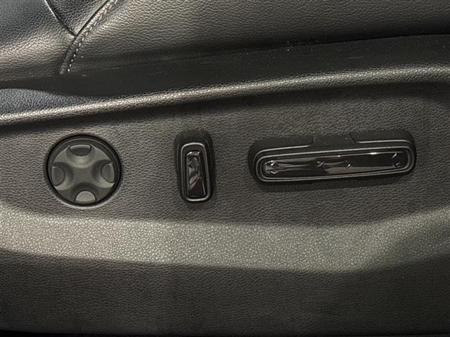 Honda CR-V 2022 8258006-12