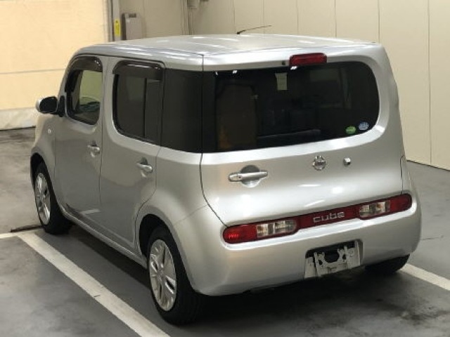 Nissan CUBE 2017 8257105-1