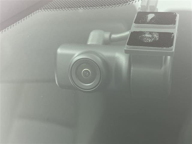 Mazda CX-30 2023 8251982-1