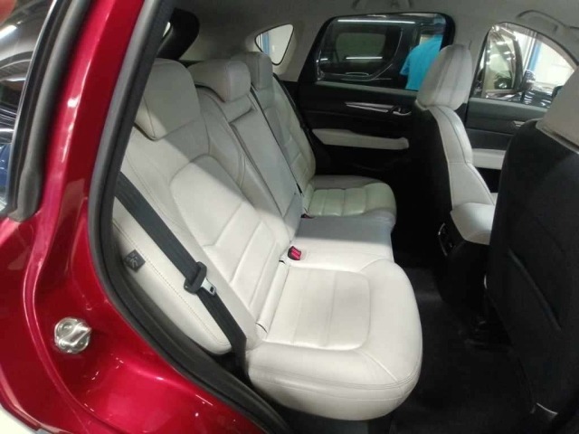 Mazda CX-5 2018 8252210-12