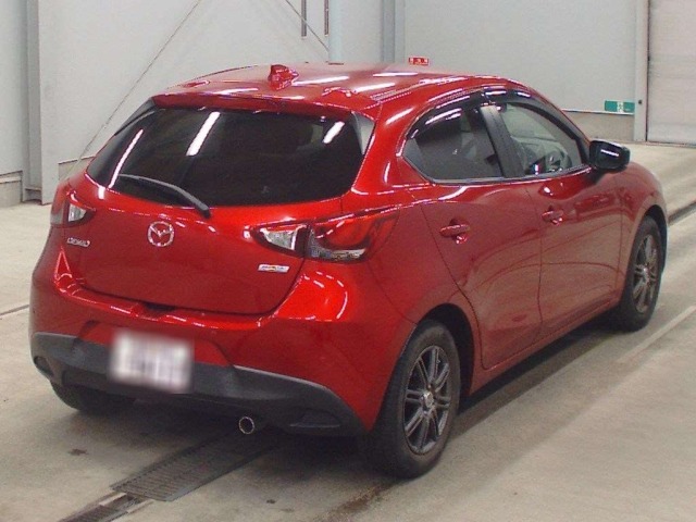 Mazda DEMIO 2018 8256906-1