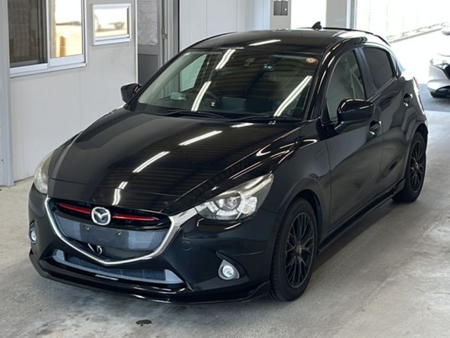Mazda DEMIO 2014 8256907-0