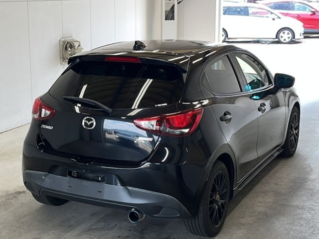 Mazda DEMIO 2014 8256907-1
