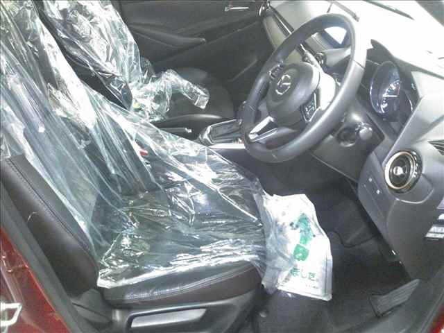 Mazda DEMIO 2017 8256939-4