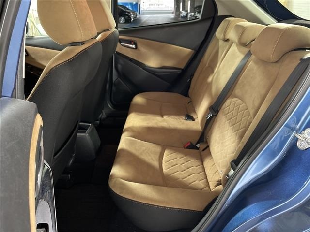 Mazda DEMIO 2016 8256940-2