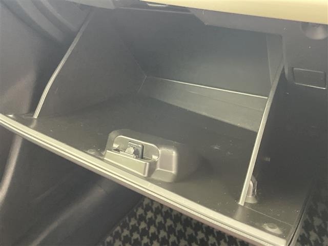 Mazda DEMIO 2018 8256958-6