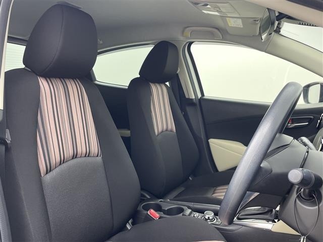 Mazda DEMIO 2015 8256964-9