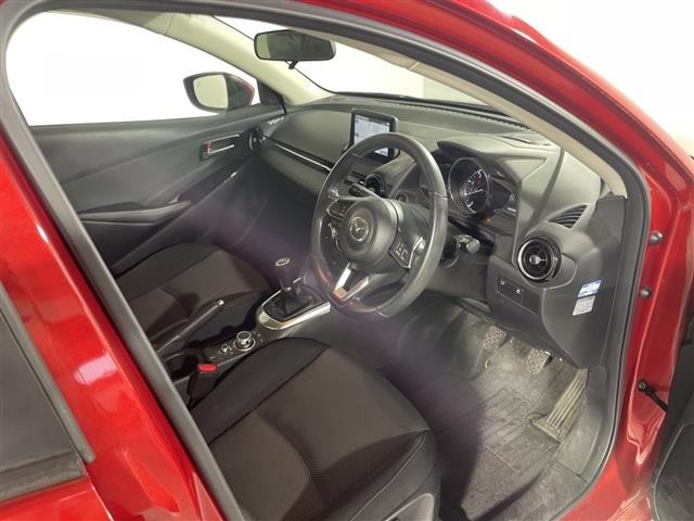 Mazda DEMIO 2017 8256969-4