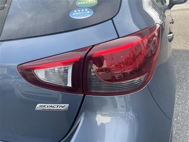 Mazda DEMIO 2016 8256970-24